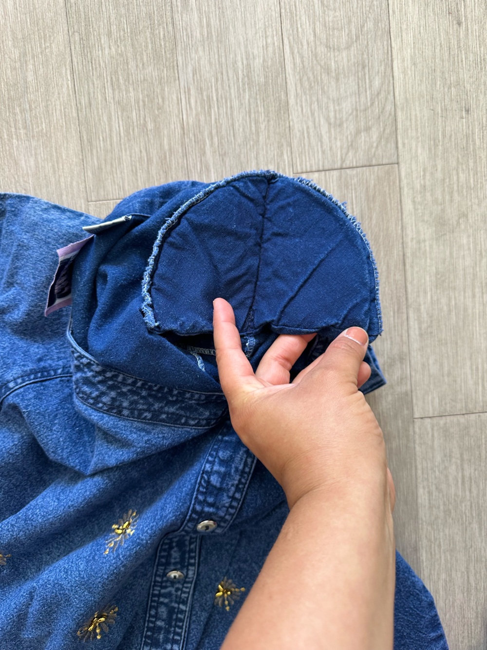 Vintage Premier Blue Denim Button-Front Shirt with Gold Star Embroidery Size 2X - Picture 5 of 7
